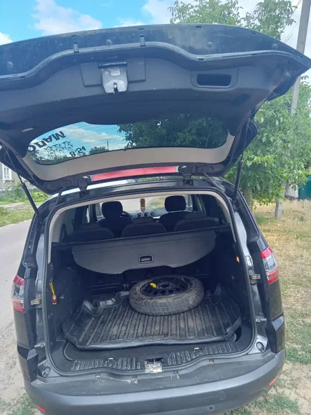 Ford S-MAX 2014 - 26