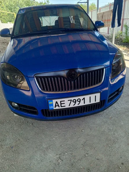 Skoda Fabia 2008 - 1