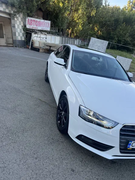Audi A4 2013 - 7