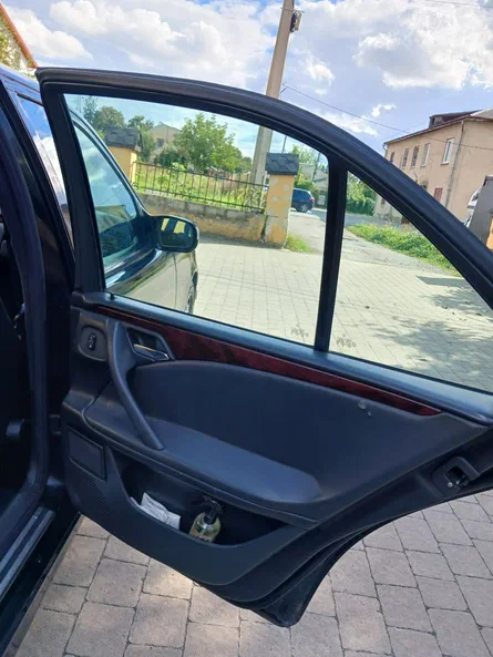 Mercedes-Benz E-Класс 2000