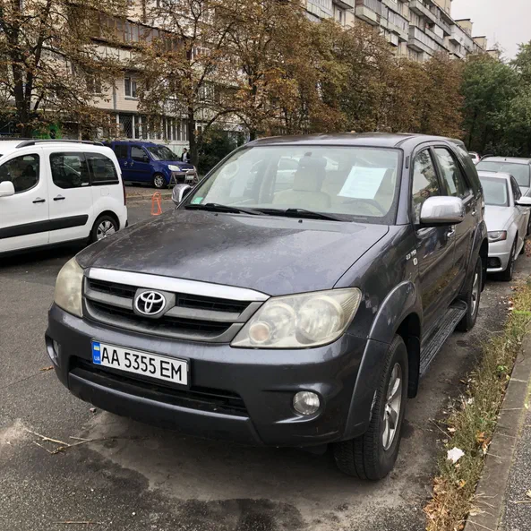Toyota Fortuner 2007