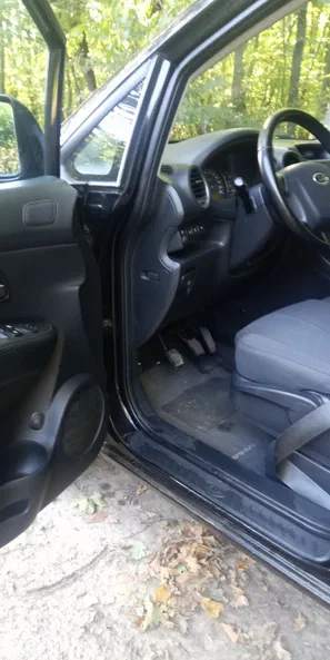 Kia Carens 2007 - 18