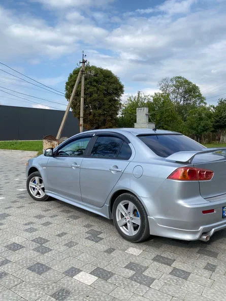 Mitsubishi Lancer 2009 - 25