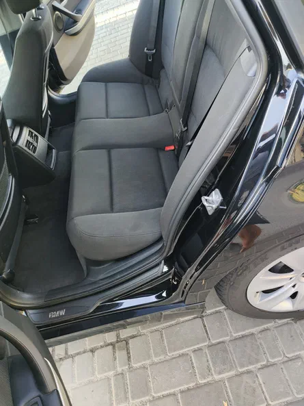 BMW 3 серія 2011 - 9