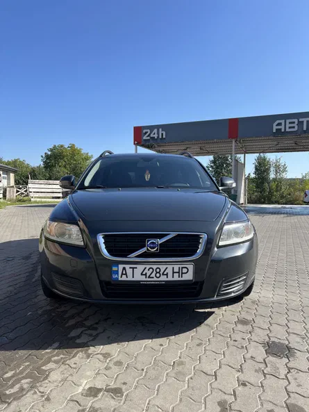 Volvo V50 2010 - 16