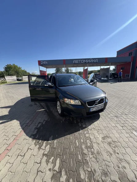 Volvo V50 2010 - 6