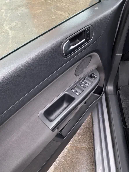 Volkswagen Golf Plus 2010 - 5