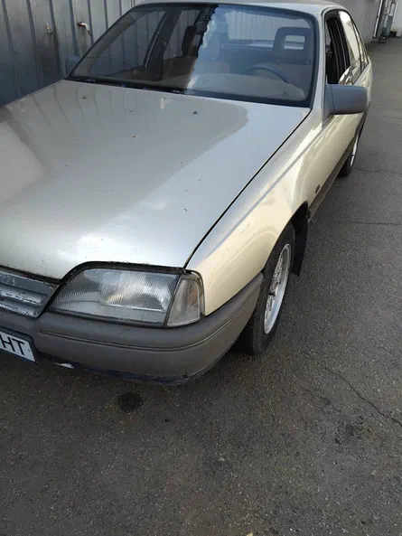 Opel Omega 1987