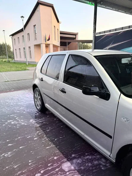 Volkswagen Golf 1999