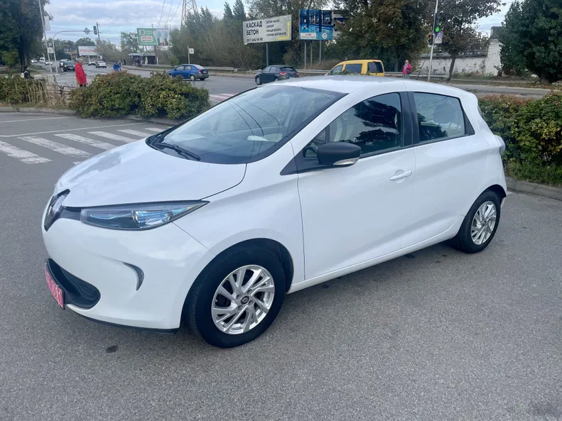 Renault ZOE 2019 - 6