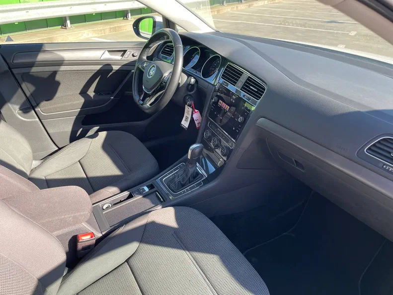 Volkswagen Golf 2020 - 10