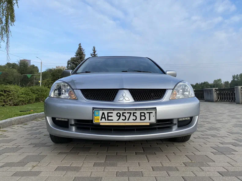 Mitsubishi Lancer 2008 - 8