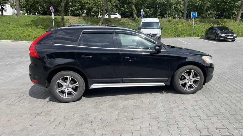 Volvo XC60 2011