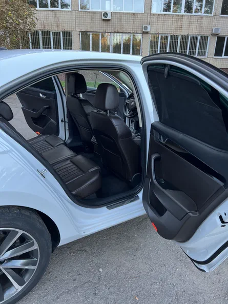 Skoda Superb 2016 - 20