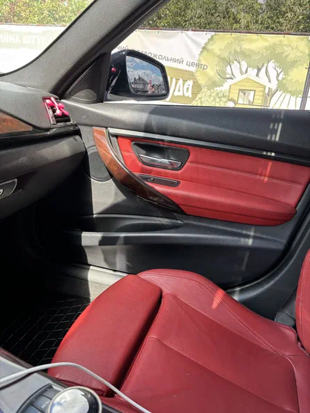 BMW 3 серія 2015 - 24