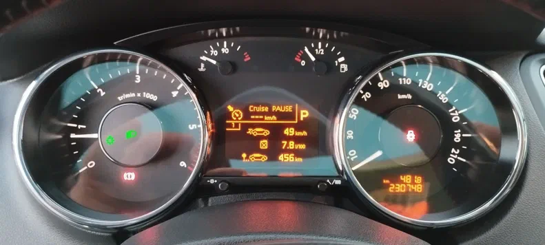 Peugeot 5008 2015 - 8