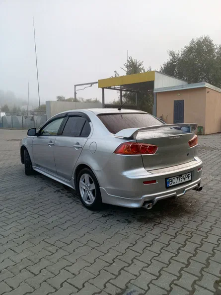 Mitsubishi Lancer 2009 - 14