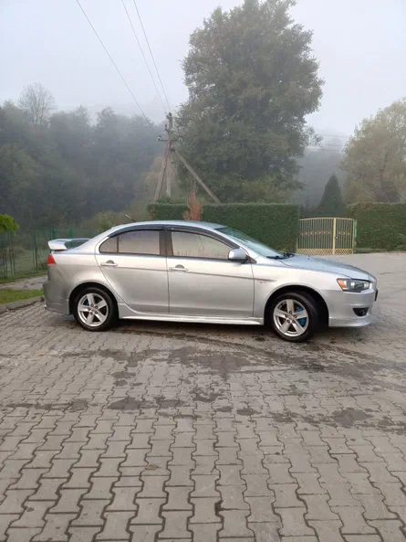Mitsubishi Lancer 2009 - 8