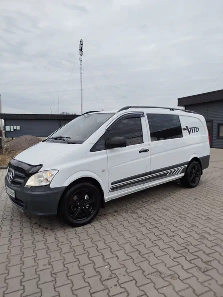 Mercedes-Benz Vito 2012