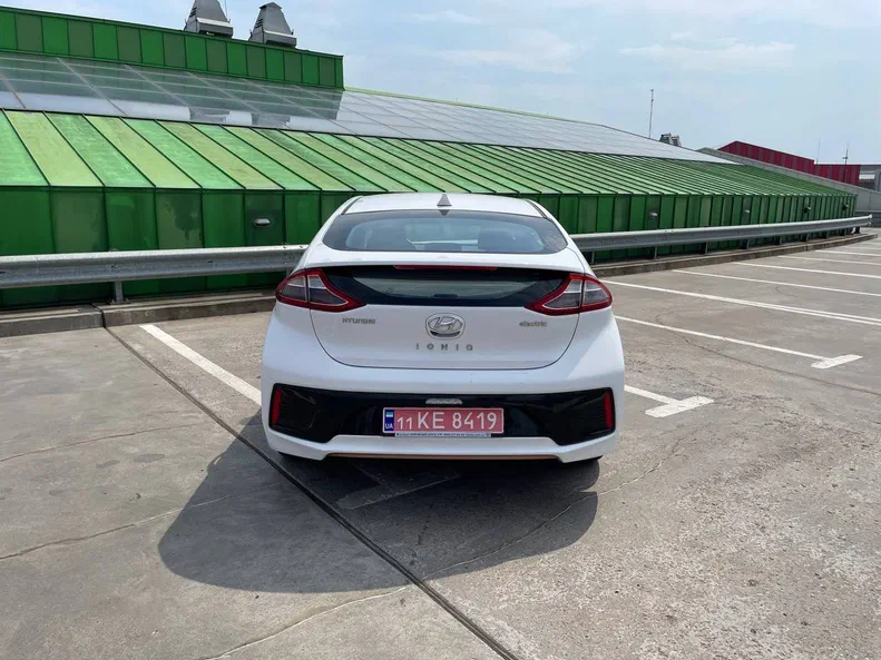 Hyundai IONIQ 2018