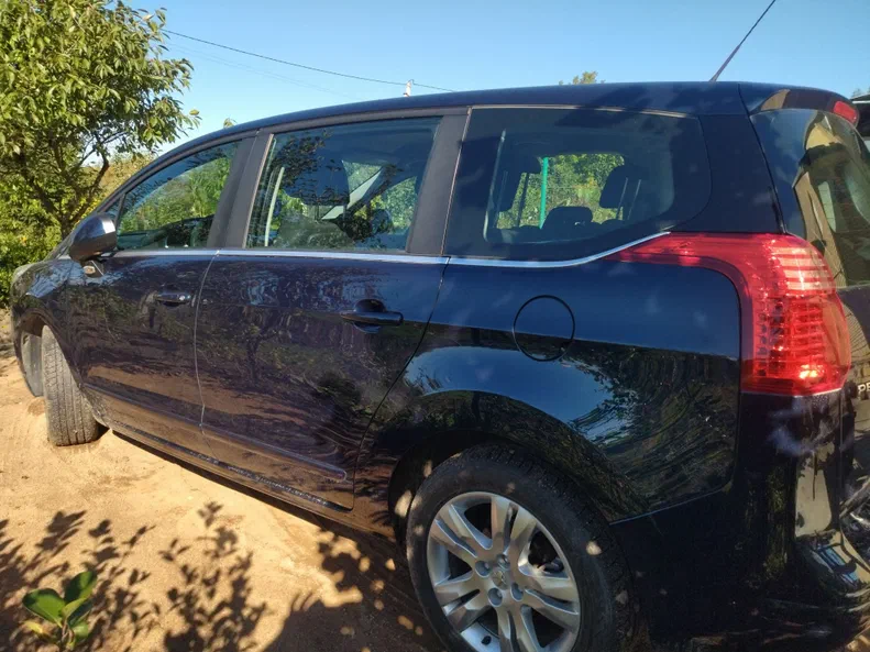 Peugeot 5008 2009 - 7
