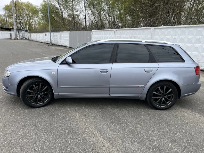Audi A4 2005 - 5
