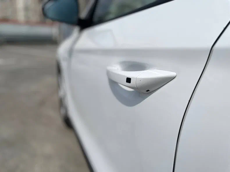 Hyundai IONIQ 2018 - 10