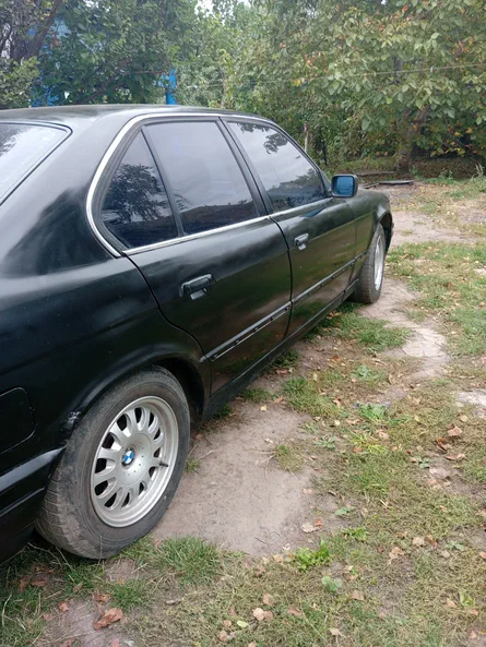 BMW 5 серии 1988