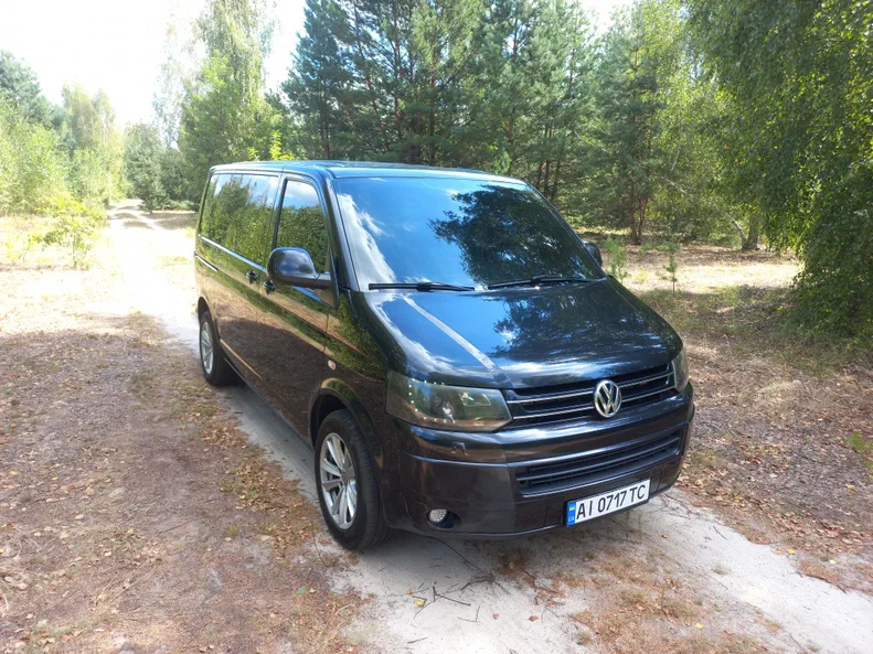 Volkswagen Caravelle 2010