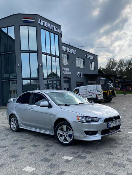 Mitsubishi Lancer 2009 - 21