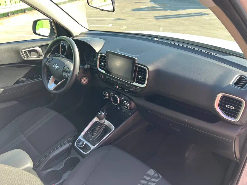 Hyundai Venue 2020 - 16