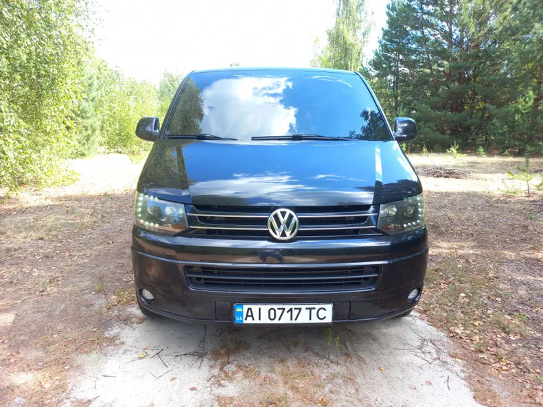 Volkswagen Caravelle 2010