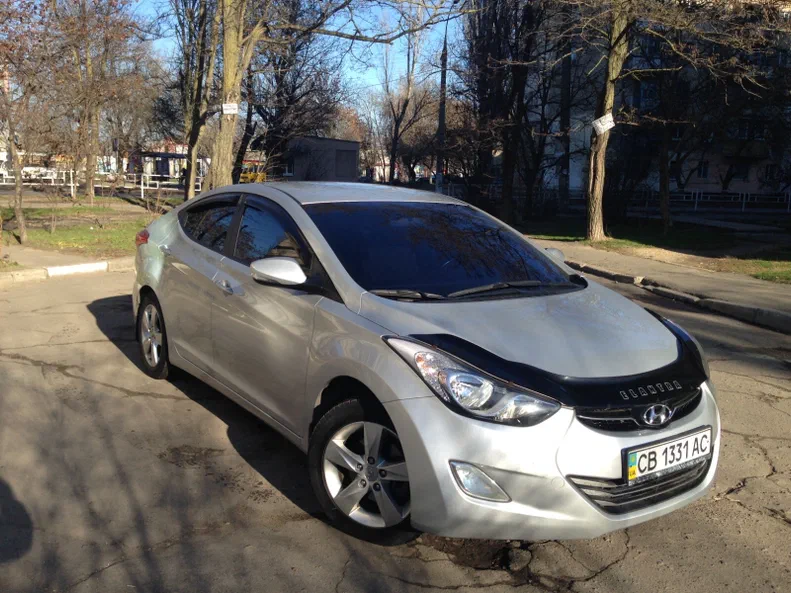 Hyundai Elantra 2013