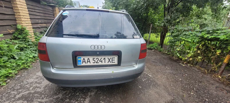 Audi A6 2001