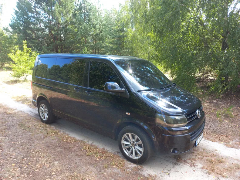 Volkswagen Caravelle 2010 - 8