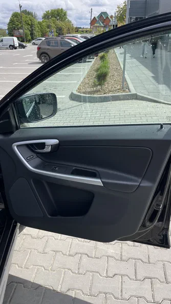 Volvo XC60 2011 - 26