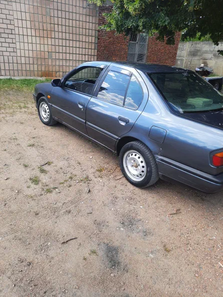 Nissan Primera 1993 - 5