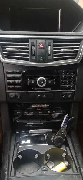 Mercedes-Benz E-Клас 2010 - 9