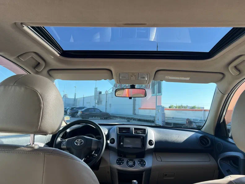 Toyota RAV4 2008 - 10