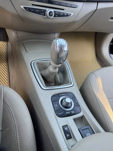 Renault Laguna 2008 - 5