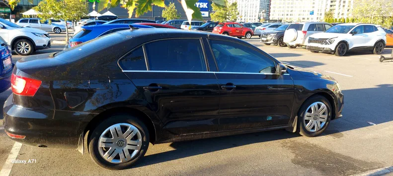 Volkswagen Jetta 2015 - 5
