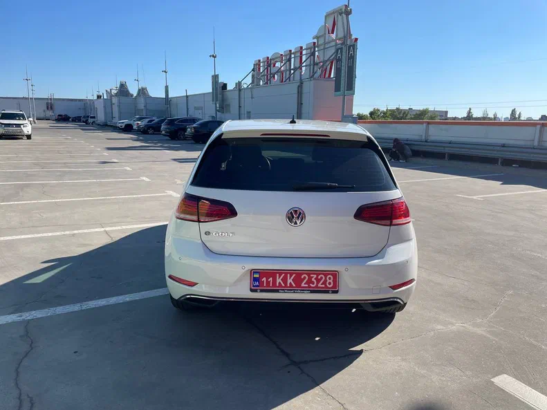 Volkswagen Golf 2020 - 25