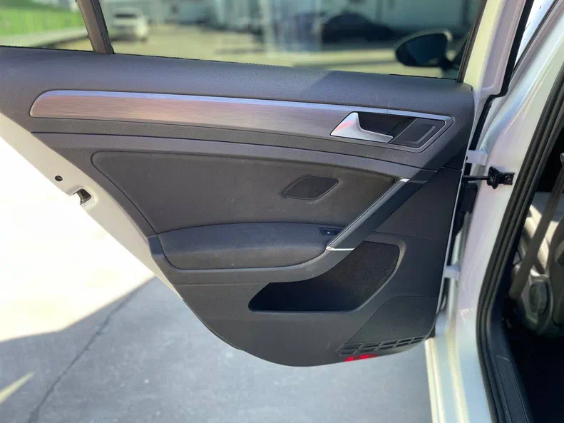 Volkswagen Golf 2020 - 19