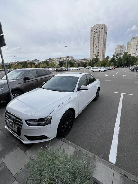 Audi A4 2013 - 5