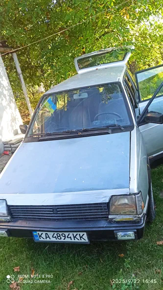 Mitsubishi Space Wagon 1988 - 5