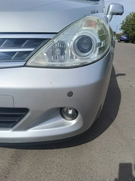 Nissan Tiida 2009 - 9