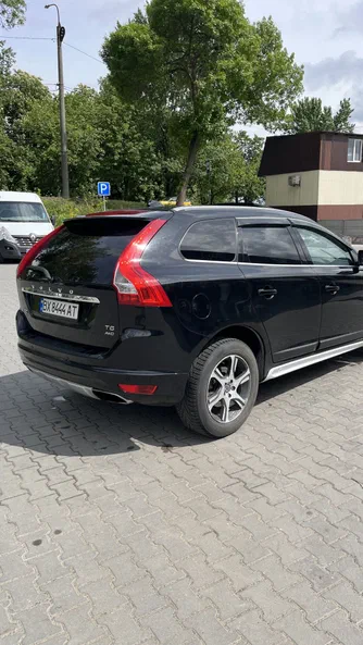 Volvo XC60 2011 - 5