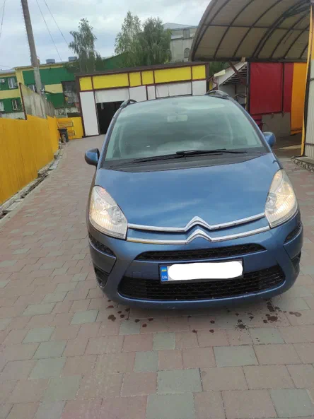Citroen C4 Picasso 2011 - 16