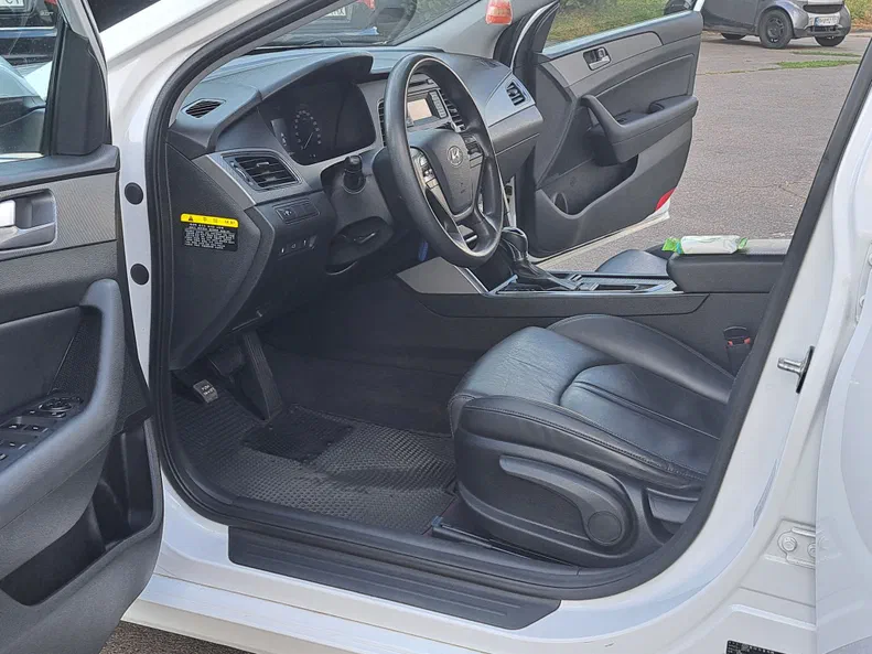 Hyundai Sonata 2016 - 25