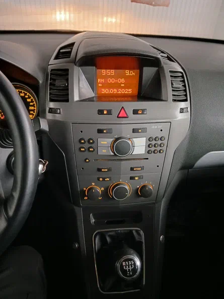 Opel Zafira 2007 - 5